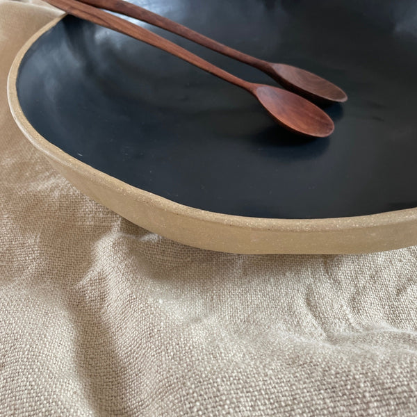 BLACK SATIN Shallow Serving Bowl